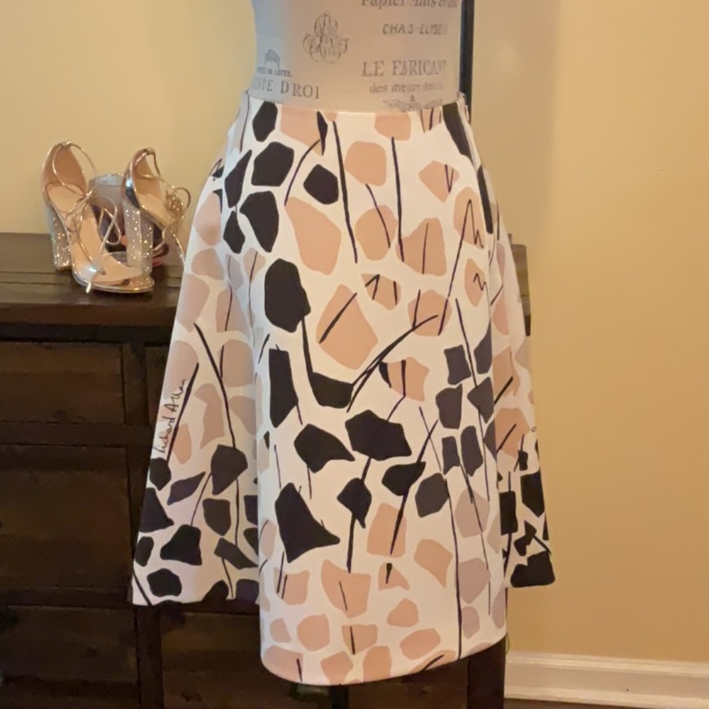 Richard Allan x H&M Satin Flared Knee-length Skirt